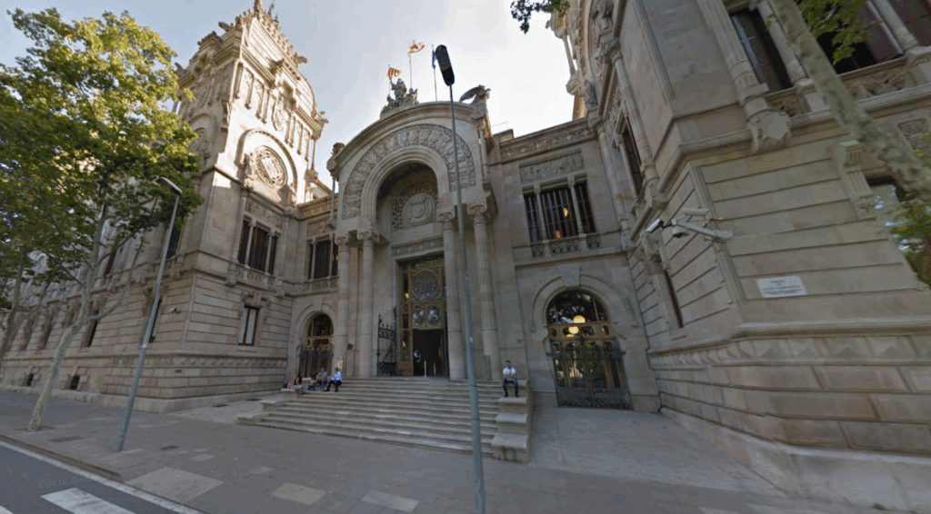 Captura de pantalla 2025 07 01 a las 18.50.12 Sentencia del Tribunal Superior de Justicia de Cataluña por la que se admite el uso de imágenes obtenidas en redes sociales como prueba lícita para justificar un despido disciplinario